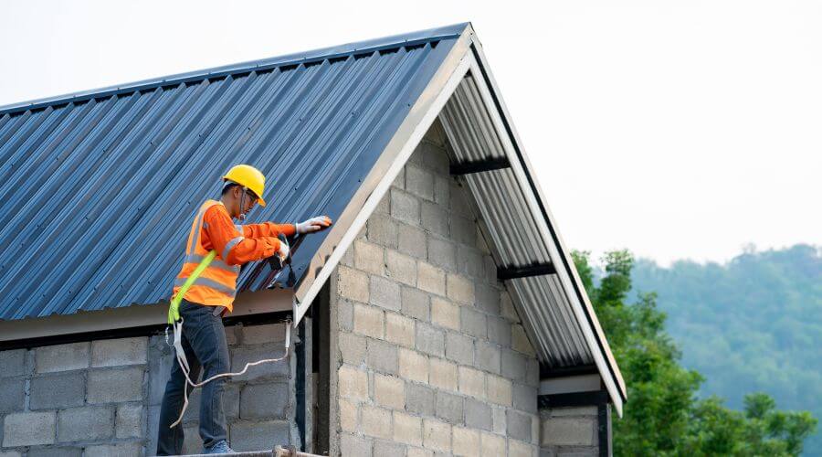 Professional gutter cleaning in Selby, SD